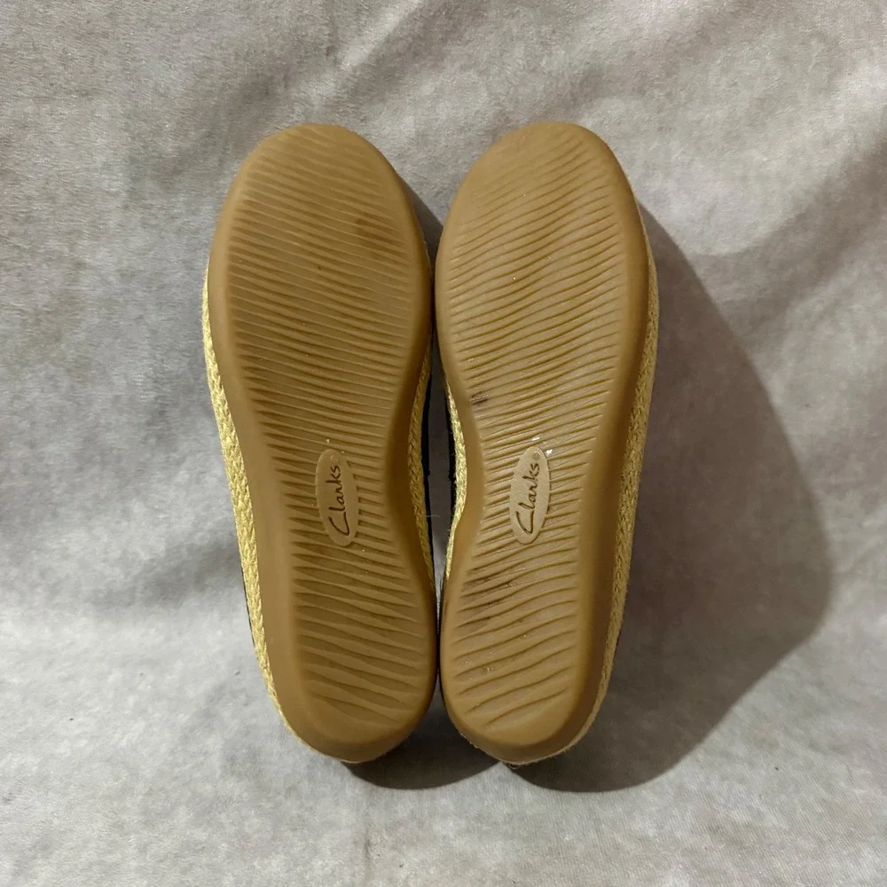 Clarks Collection Flats Women Size 6.5 Black Perforated Espadrille Cushioned
